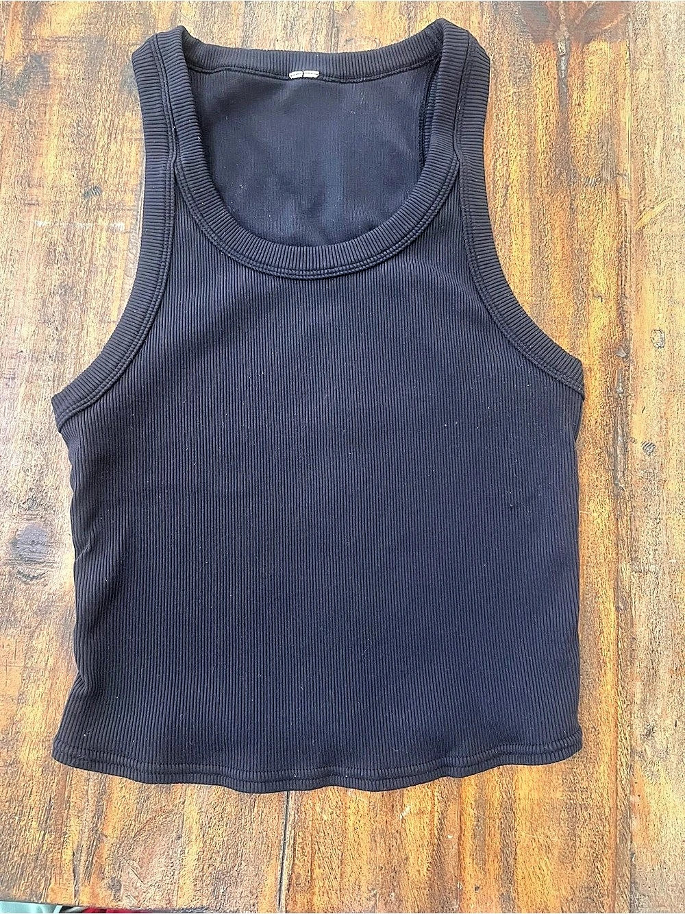 Alo Goddess Ribbed Go-To Tank Ribbed Tank - Picture 3 of 4
